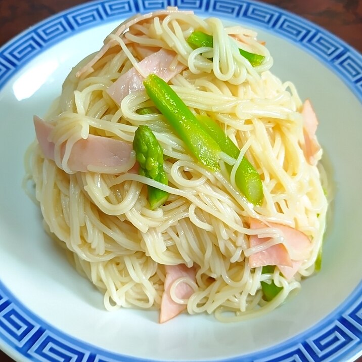 アスパラとハムの和風素麺チャンプルー